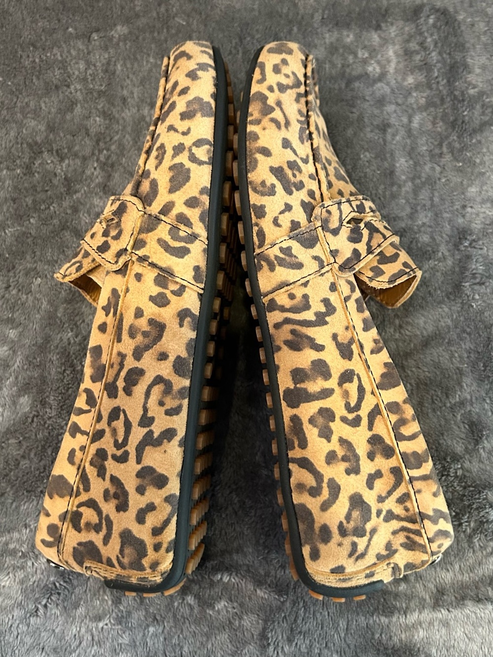 Ariat Leopard-Pattern Slip-On Loafer driving shoes mocs suede NWOT 7.5 - Picture 2 of 7